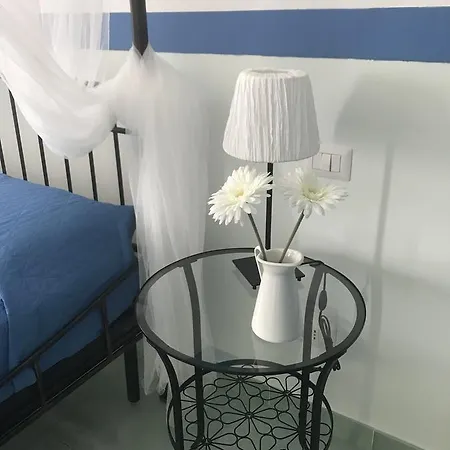 Le Nereidi Bed & Breakfast 2*