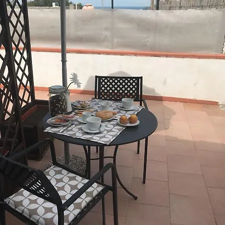 Le Nereidi Bed & Breakfast 2*