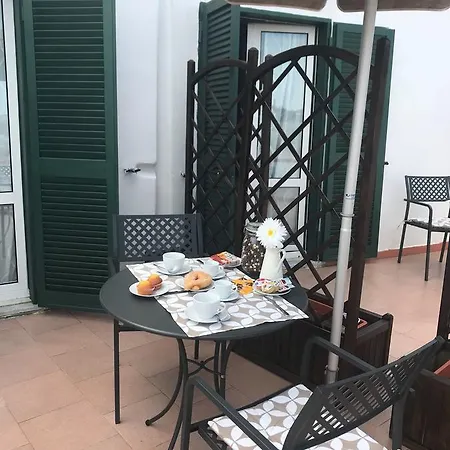Le Nereidi Bed & Breakfast 2*
